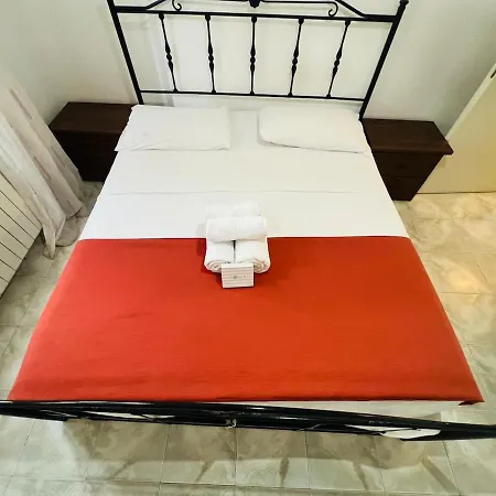 Orange - Apartamento *
